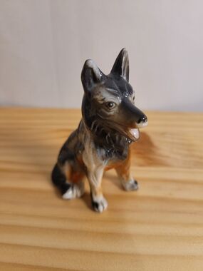 Vintage Keramos Austrian Ceramic German Shepherd Dog Figurine 3.5"